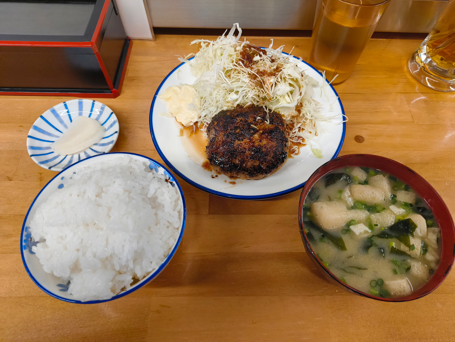 半蔵：ハンバーグ定食  #青空ごはん部