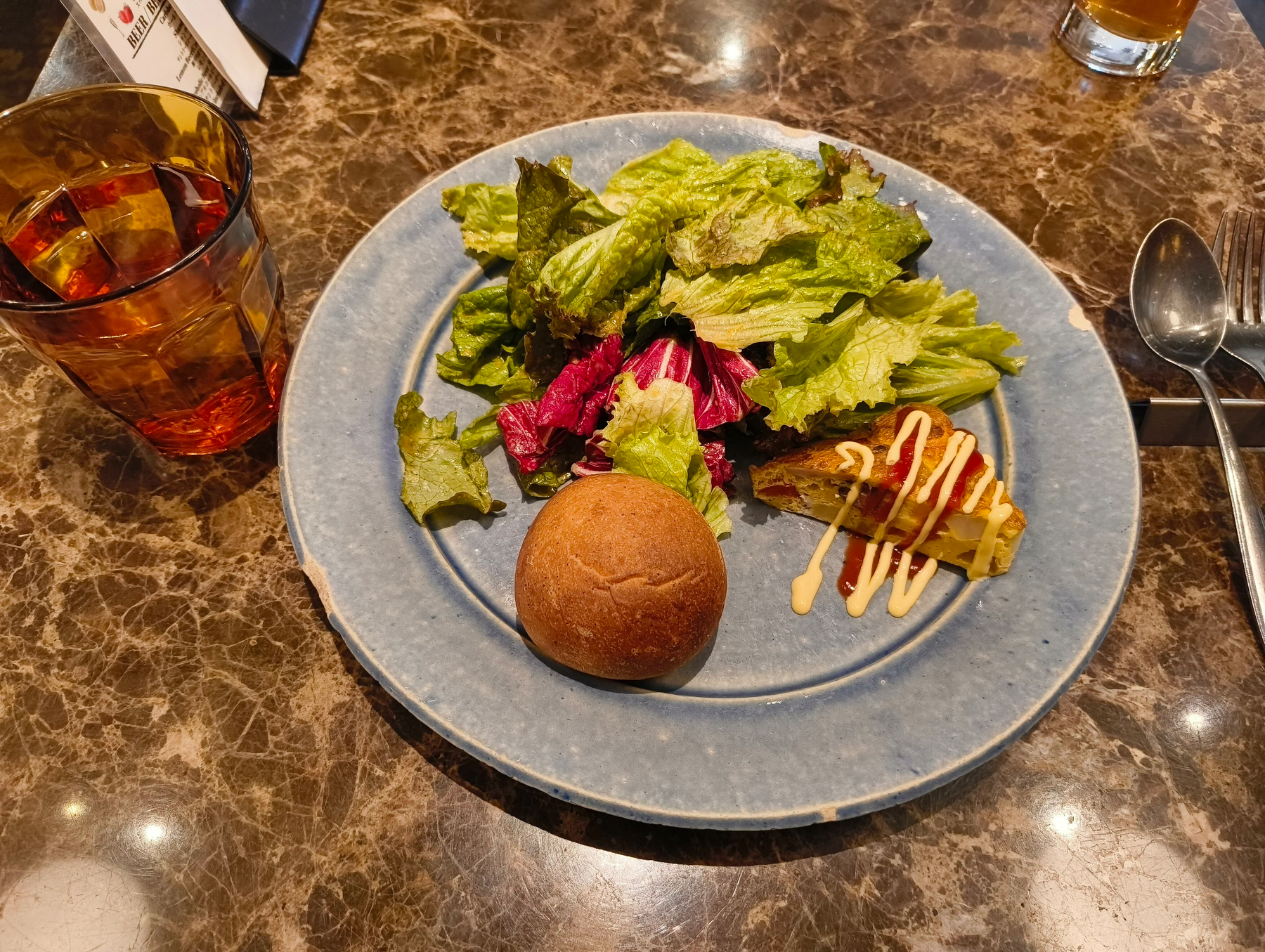 BISTRO CRESTA：前菜・サラダ・パン